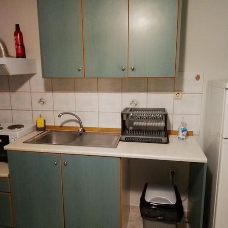 דירות לריסה George House מראה חיצוני תמונה