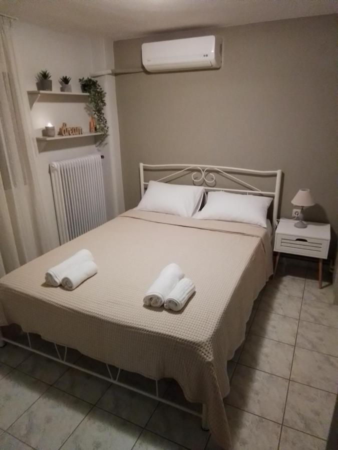 דירות לריסה George House מראה חיצוני תמונה