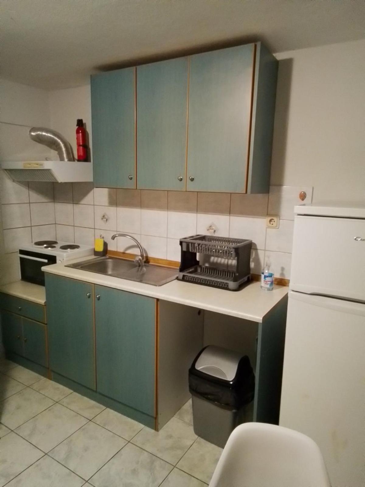 דירות לריסה George House מראה חיצוני תמונה